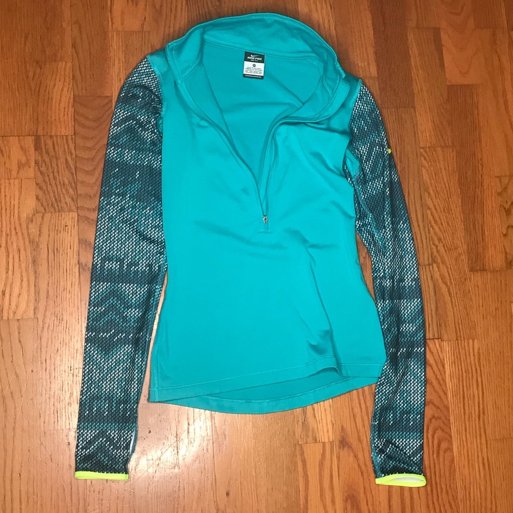 Nike Dri-Fit Pullover